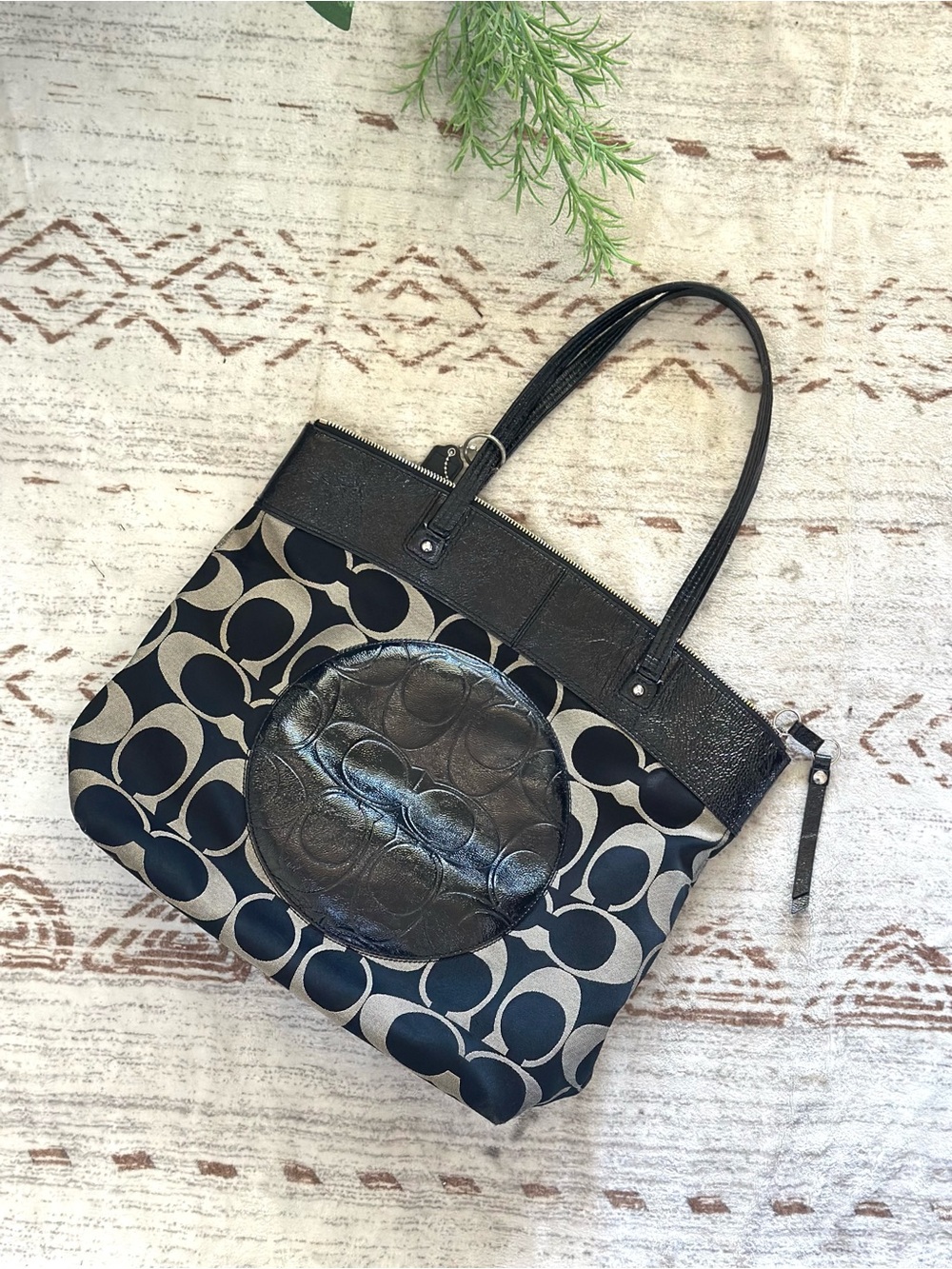 Coach Black and Cream Signature Canvas and Patent Leather Laura Tote